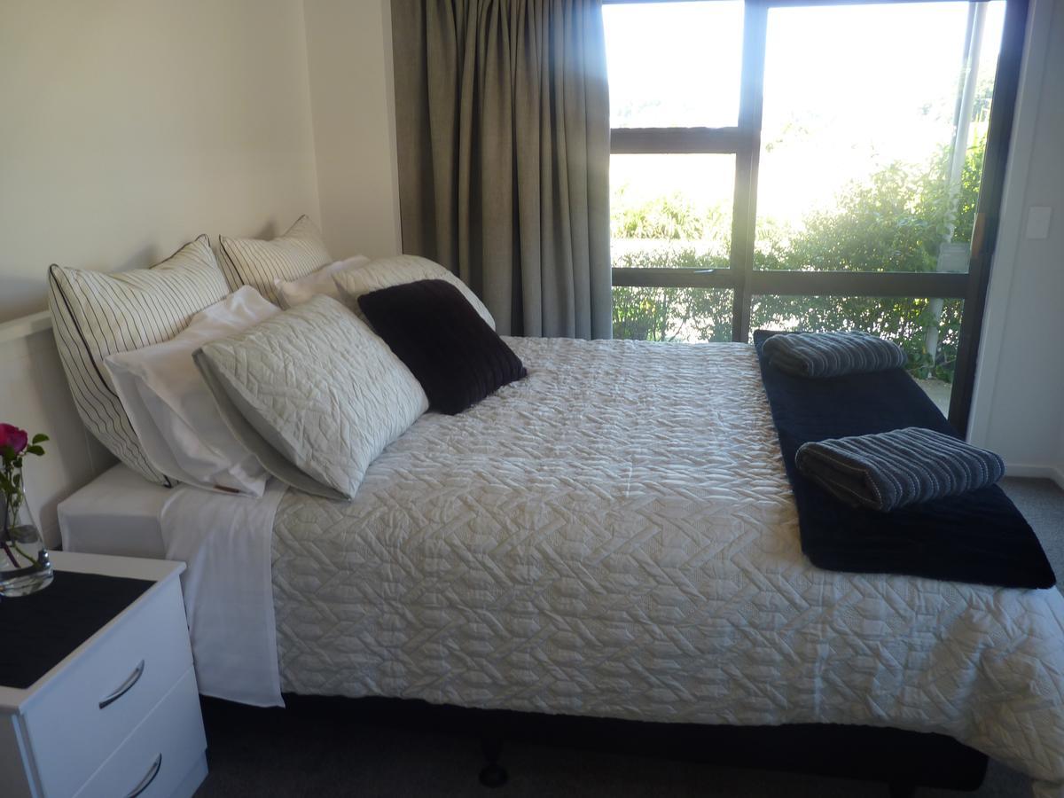 Abel Tasman Kaiteriteri B & B Екстериор снимка